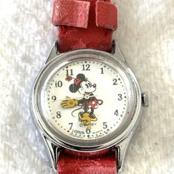 VINTAGE DISNEY MINNIE MOUSE LEATHER STRAP WATCH