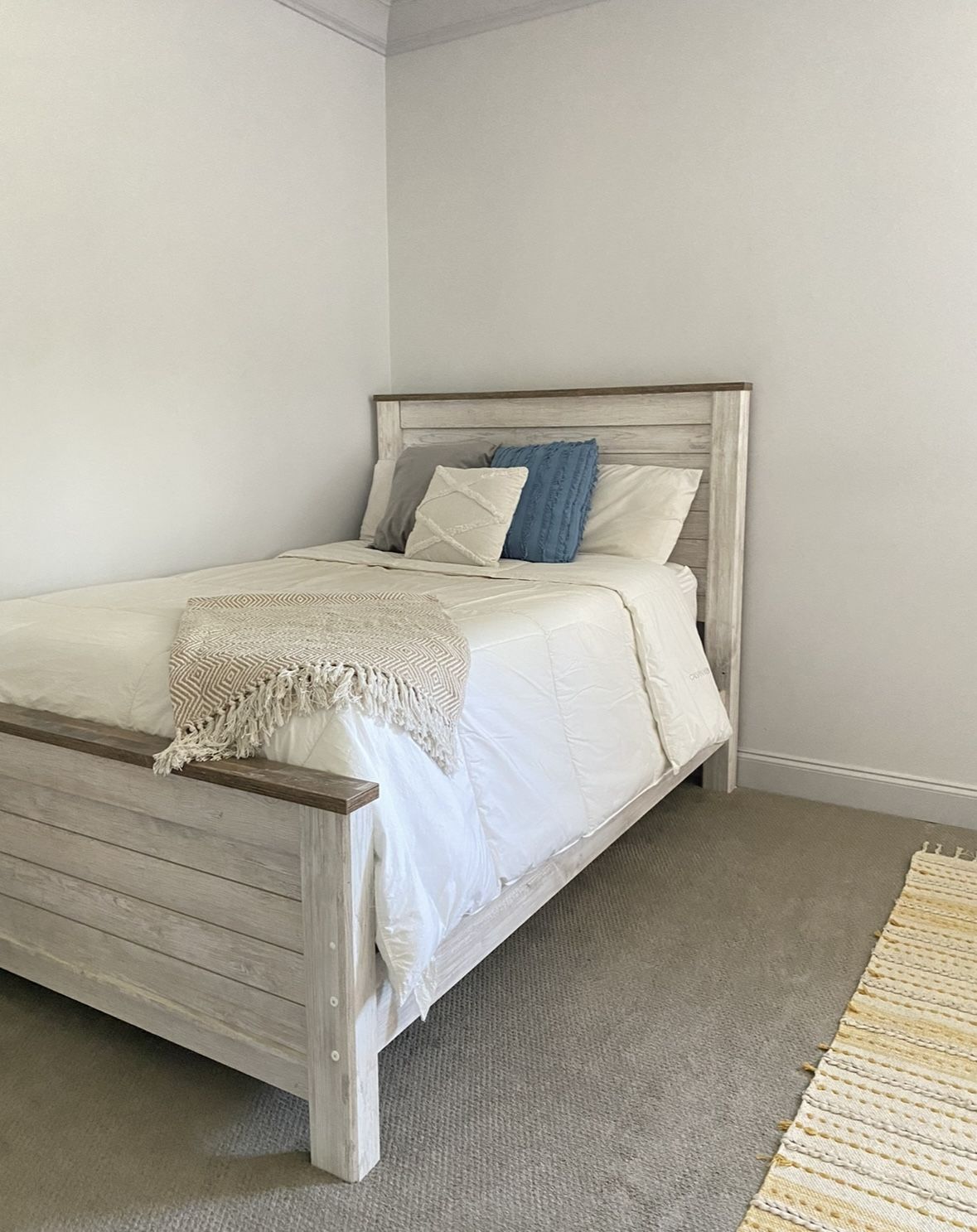 2 Full Size Bed For Sale