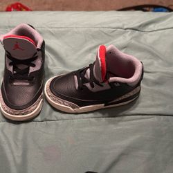 Air Jordan 3 “Black cement”