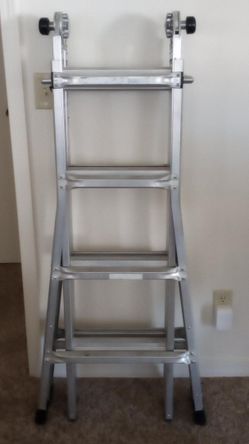 SUPER HEAVY DUTY GORILLA LADDER - 19 FT REACH