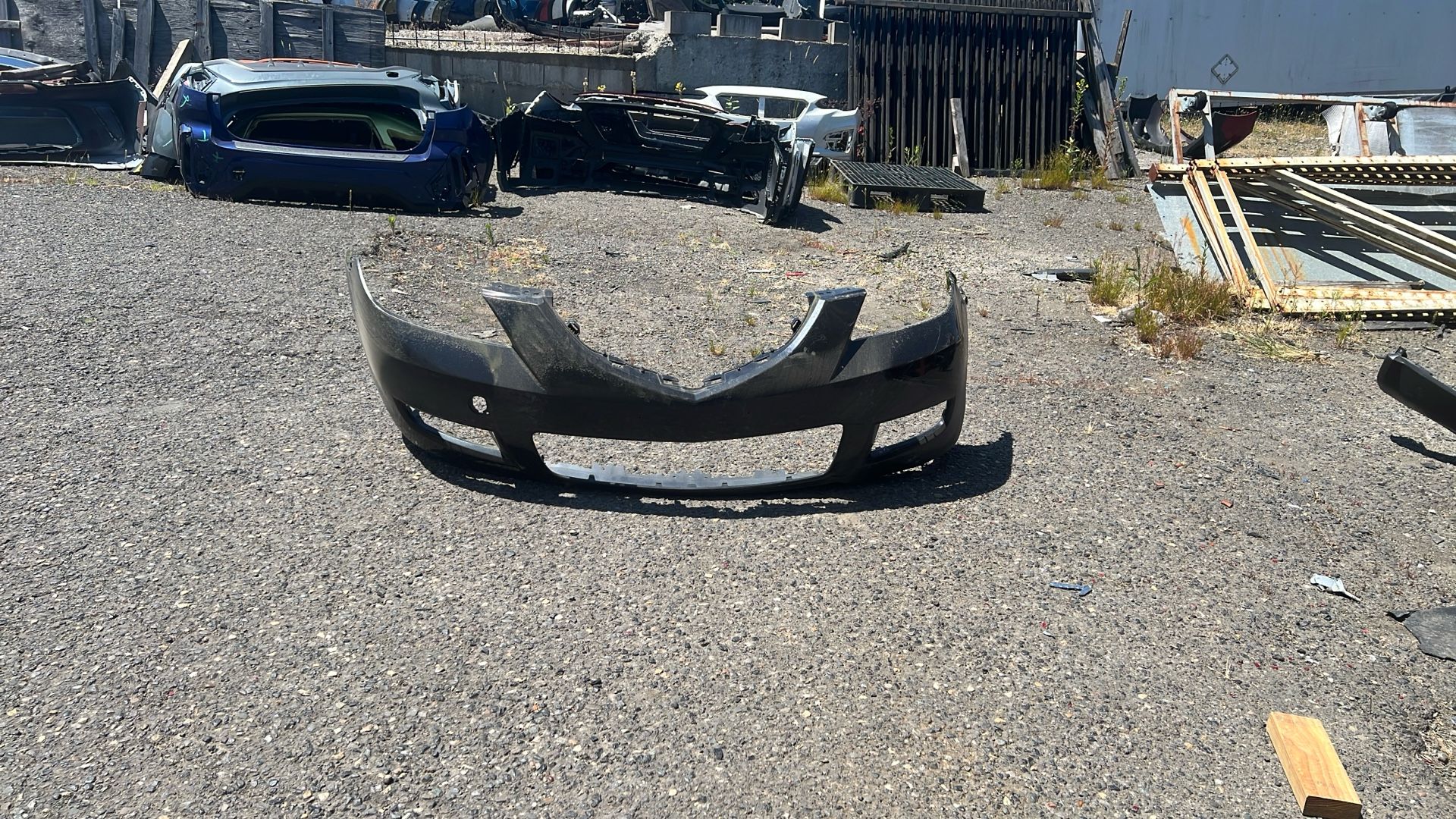 2007 To 2009 Mazda 3 Front Bumper #B576 MA1000 215