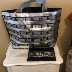 NEW Victoria Secret Tote Bag /Make Up Bag Black/Silver