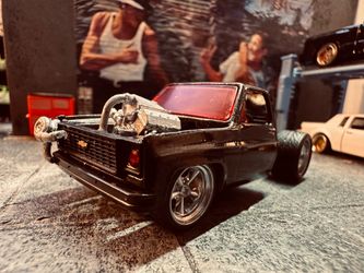Custom Twin Turbo Chevy Squarebody C10 | 1:64 Diecast | One-Off Garage Build M2