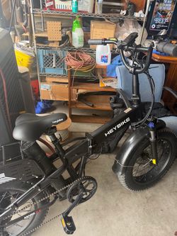 Heybike Mars 2.5 at Tire Foldable E-bike