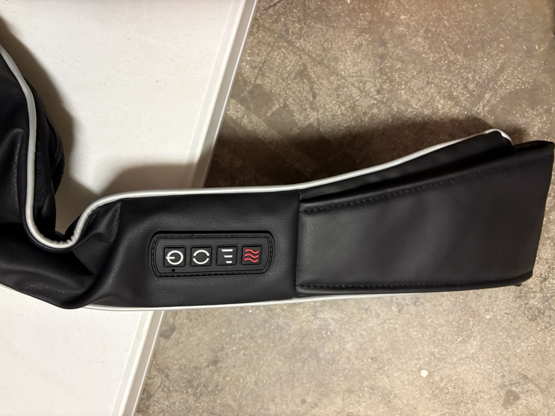 Electric Massager With Heat