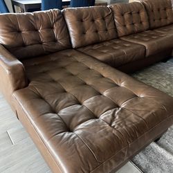 Large Brown Leather Sectional Sofa – Excellent Condition