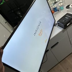 Bundle Deal – 3x 55” TVs for Just $300!
