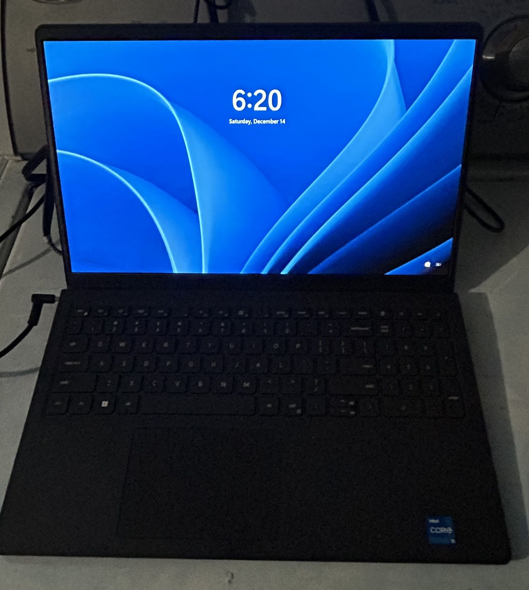 Dell Vostro 15 3510 Laptop