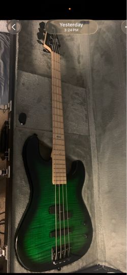 LTD bass sig  Mark Mendoza