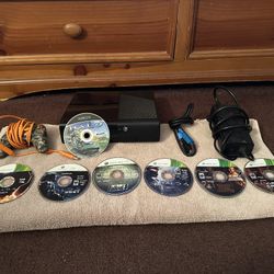 Xbox 360 | Great Condition | Controller And Games Included With HDMI Cord