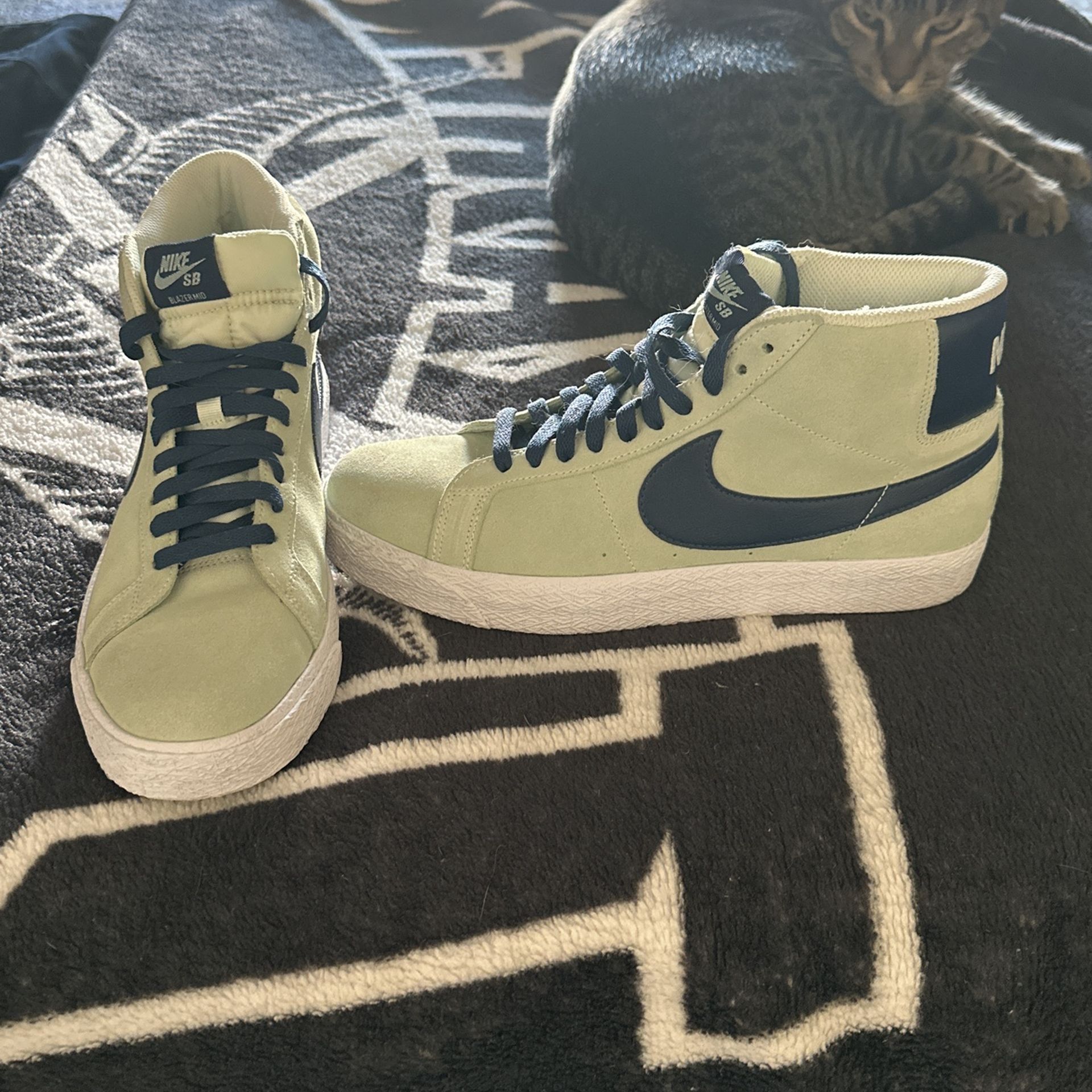 Nike Sb Blazer Mid