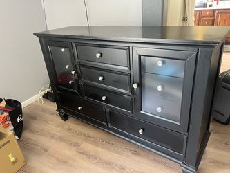 Solid wood 11 drawer dresser