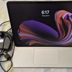 Surface Laptop Studio 14" nVidia RTX 3050Ti Intel i7 32GB Ram 1TB SSD Windows PC Microsoft Gaming