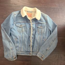Levis nedium jacket