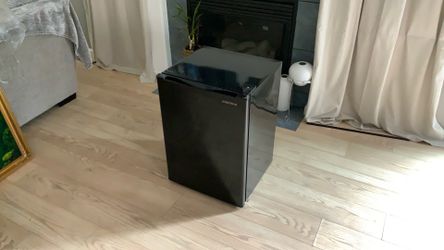 Small refrigerator