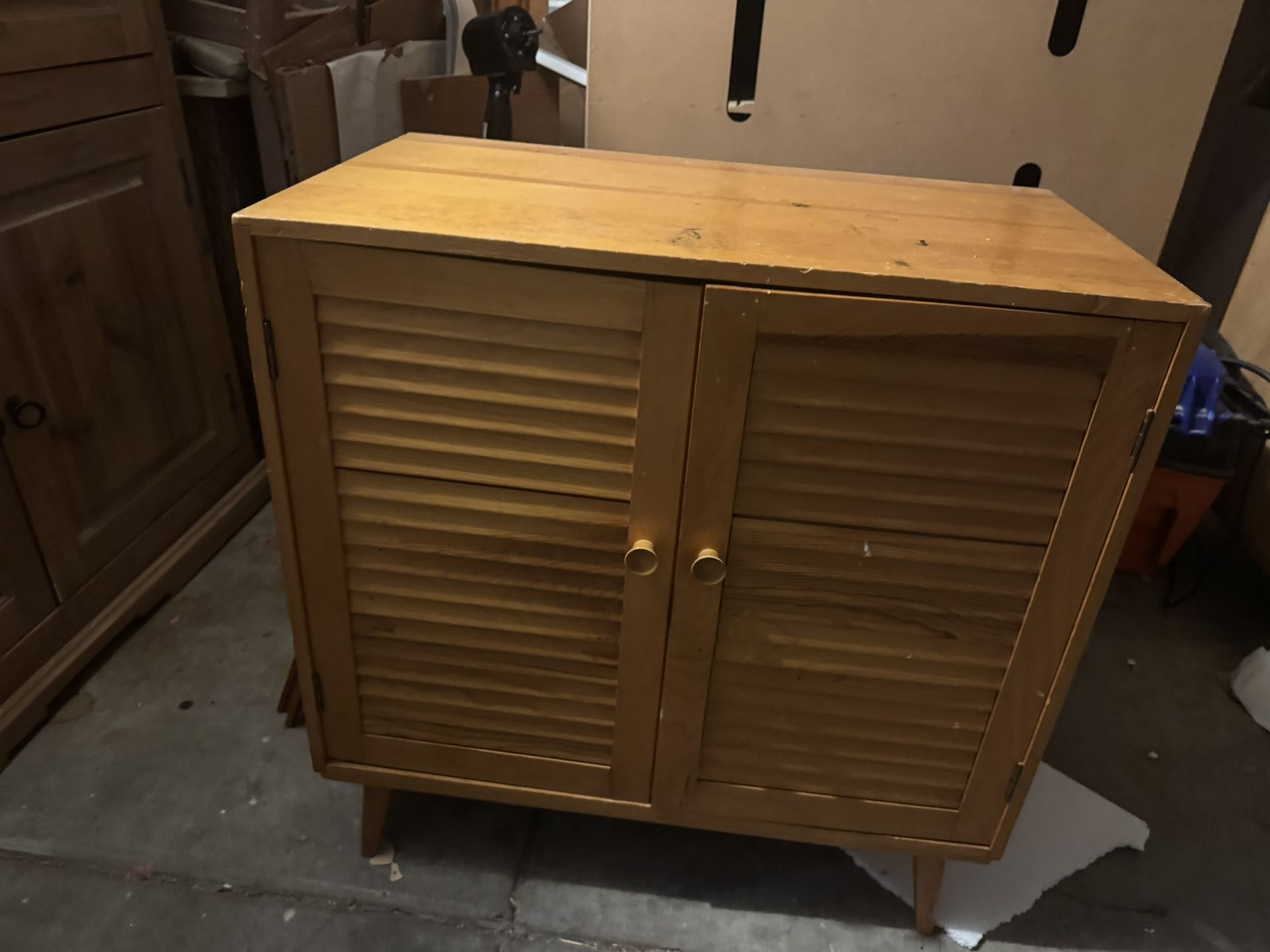 Mid Century Record Cabinet Turns On Don’t Know Anything Else