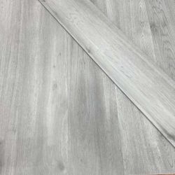 Brand new in box $1.49sf Vinyl Planks Flooring 100% Waterproof