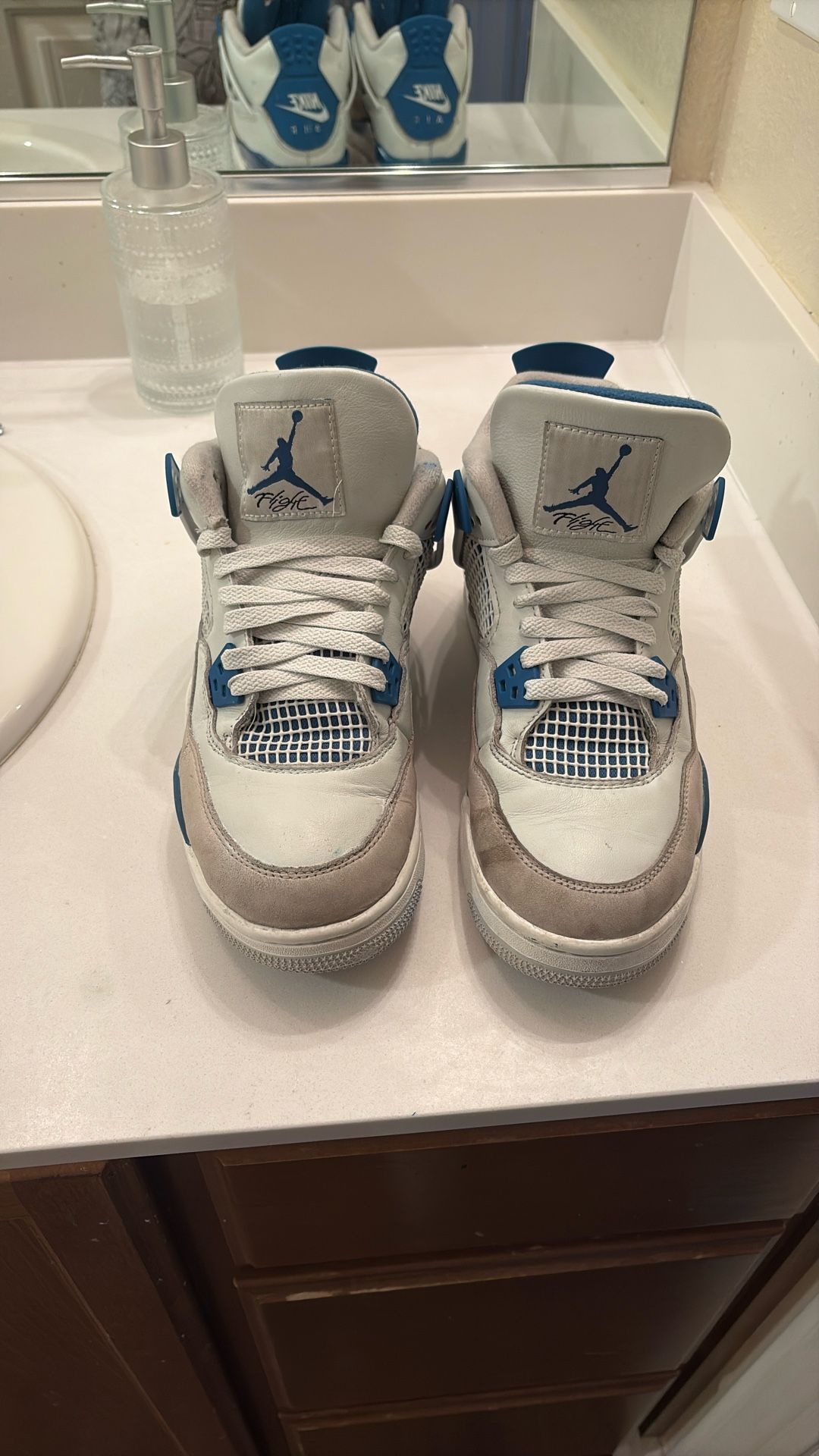 Military Blue Jordan 4