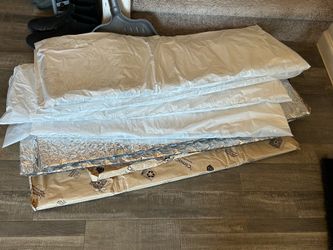 Insulated packing