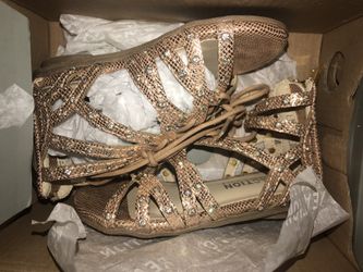 Reaction Kenneth Cole glittery sandals