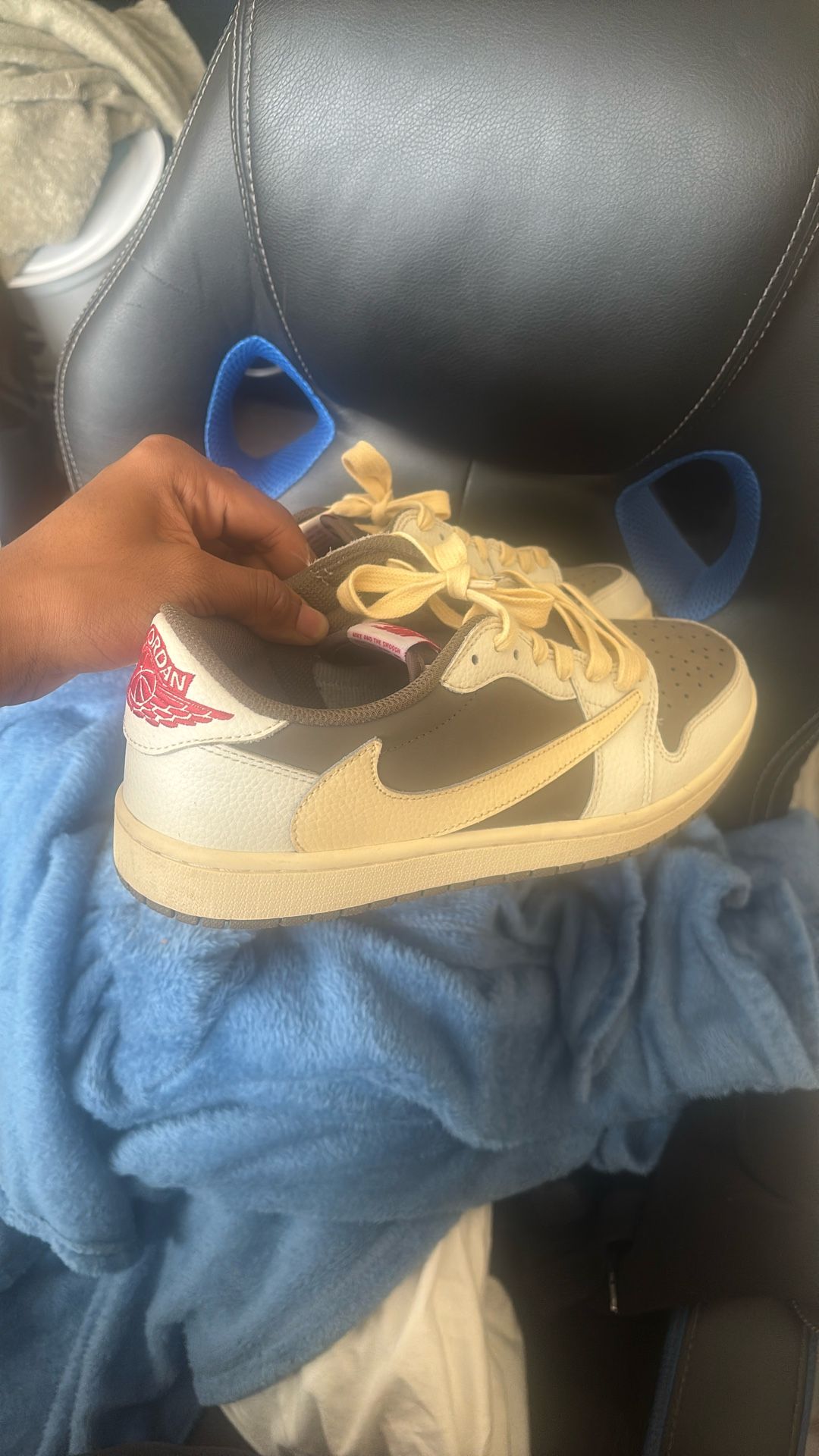 Travis Scott x Air Jordan 1 Low OG ‘Reverse Mocha’