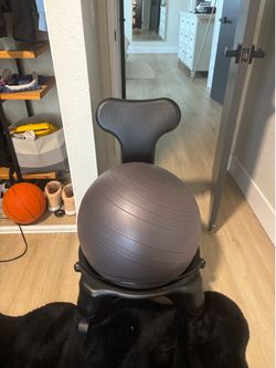 Bouncy ball chair