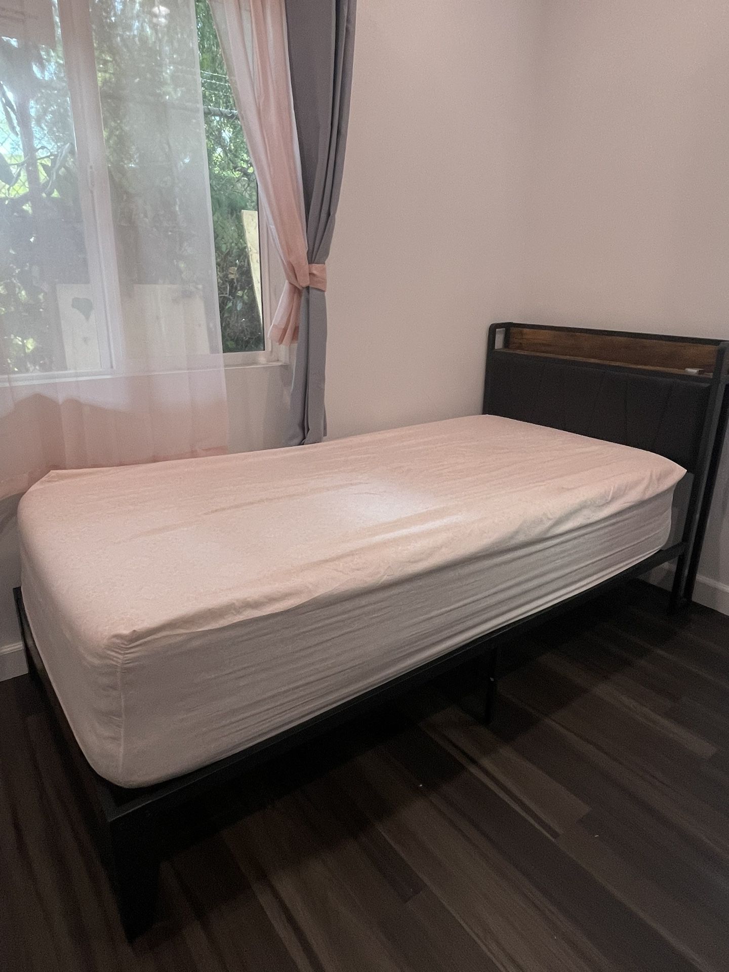 Twin XL Bed Frame And Mattress