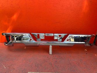 2020 2021 2022 GMC SIERRA CHEVROLET SILVERADO 1500 REAR BUMPER OEM DUEL EXHAUST