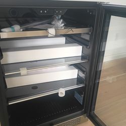 Zephyr Refrigerator LG