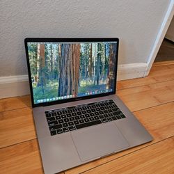 Macbook pro 15 in i9 32gb ram 512gb ssd, Adobe, ms office, charger 100% bat health or best offers
