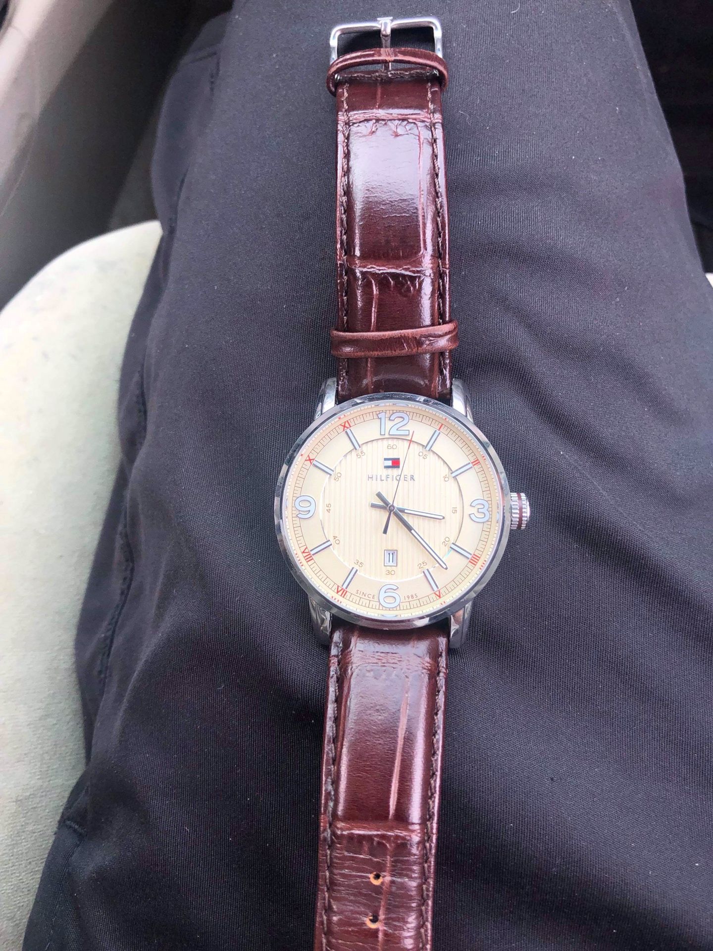 Tommy Hilfiger watch. Model: TH.202.1.14.1573