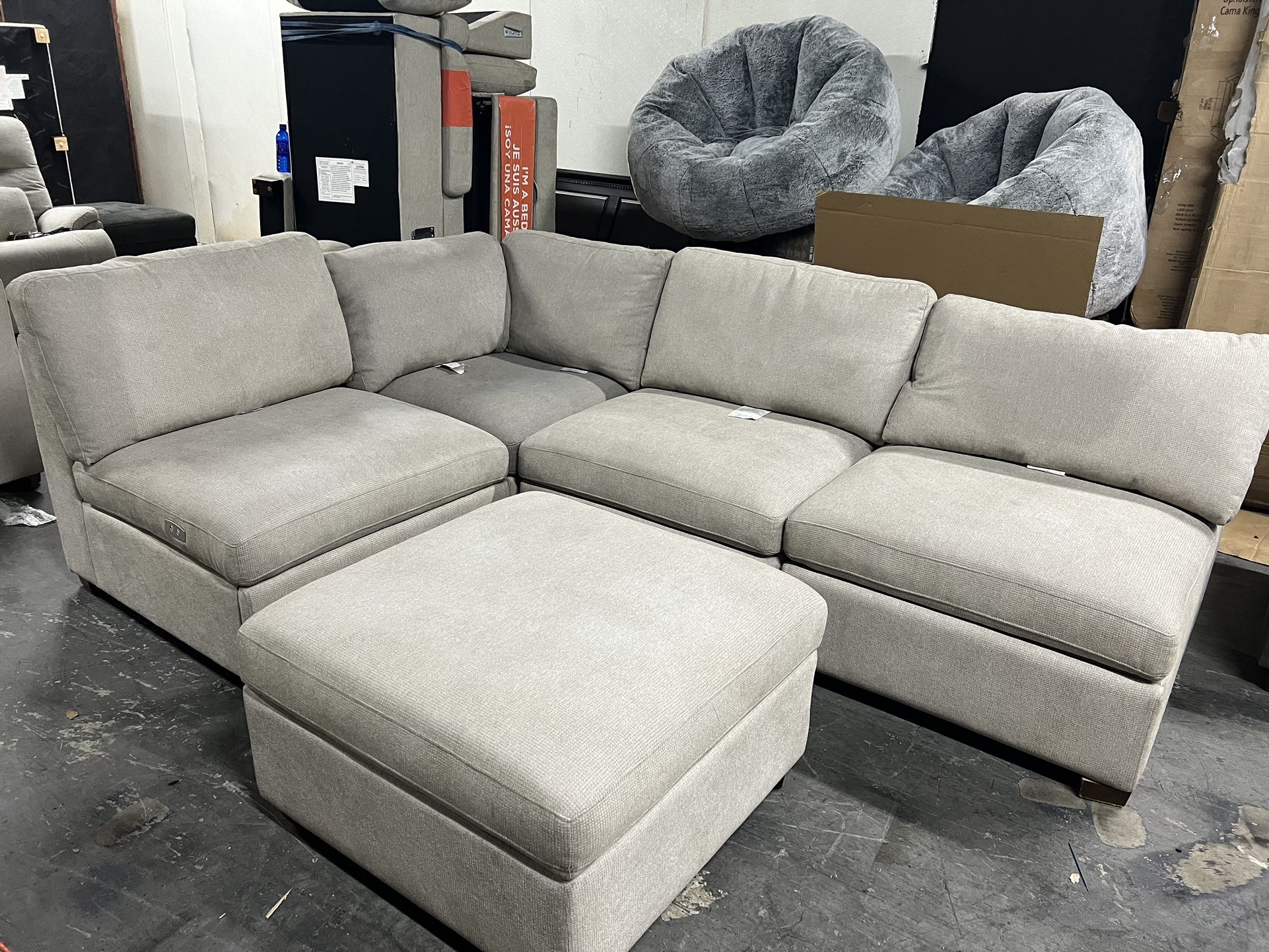 SECTIONAL COUCH SOFA