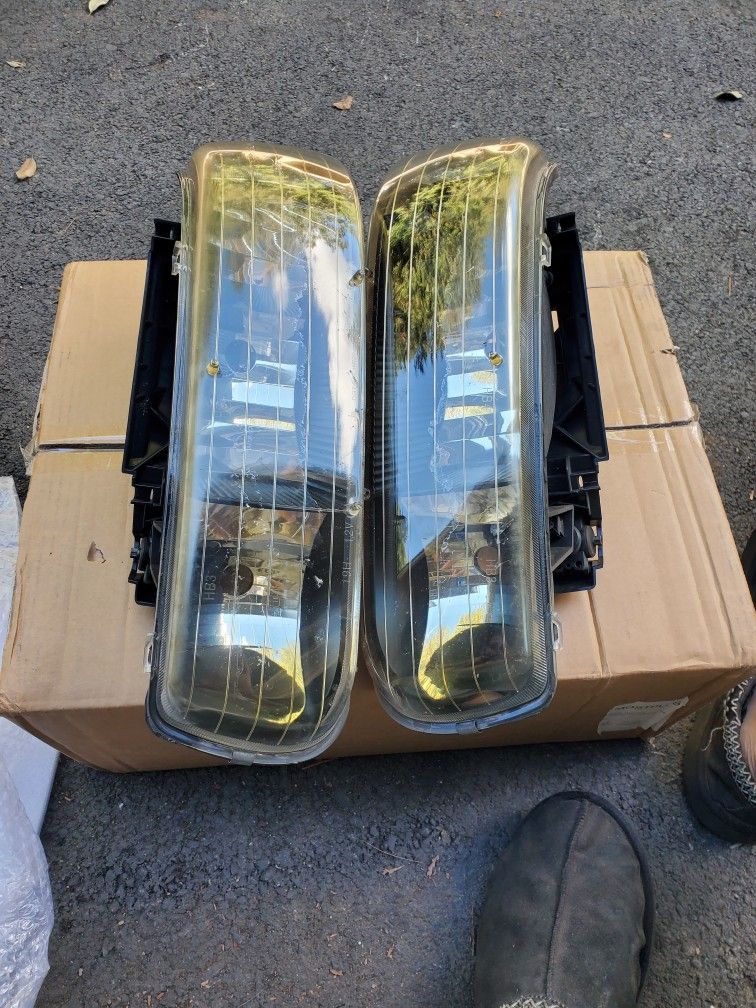Free 2002 Suburban Headlights Free