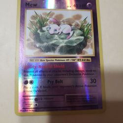 Card Pokémon Mew Foil