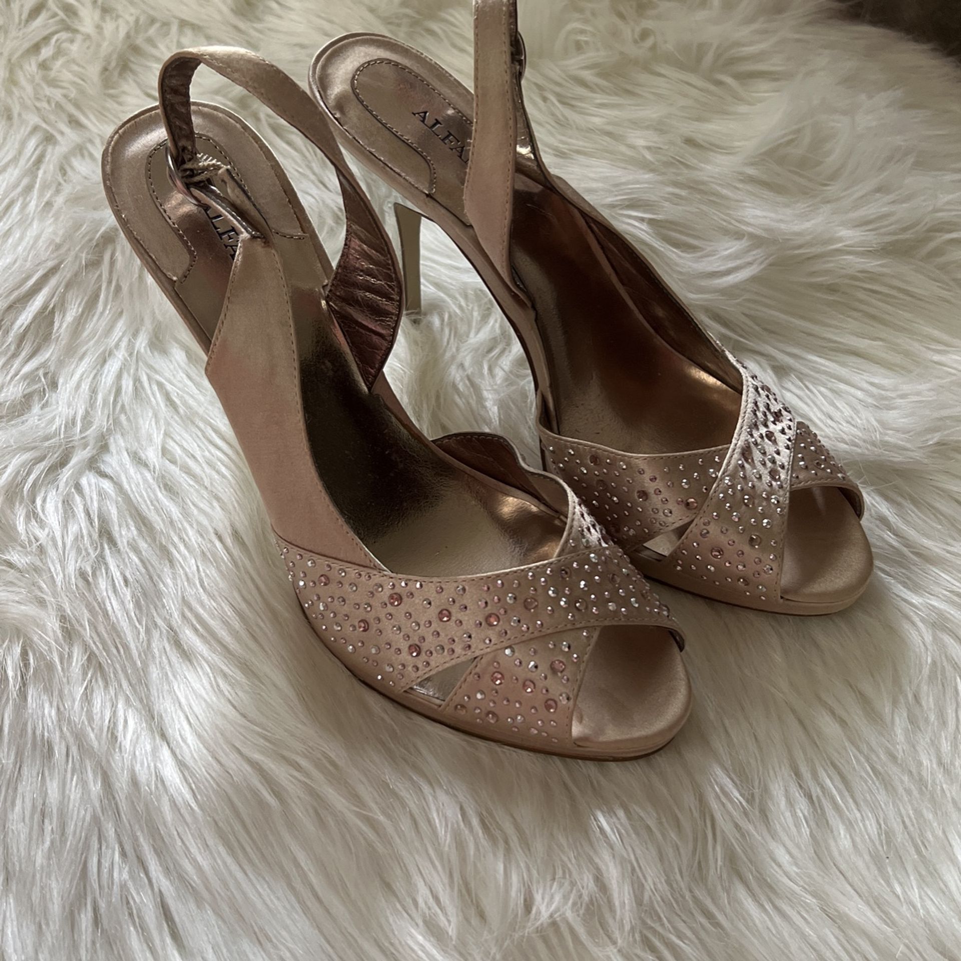 Light Gold Heels