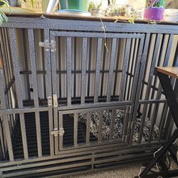 Used Dog Kennel Heavy Duty $60 