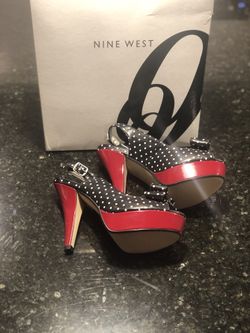 NINE WEST Women's Chameleon 6.5 high heel