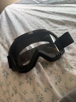Dirt bike goggles