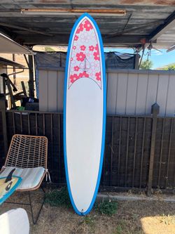 Longboard Surfboard with Floral Design