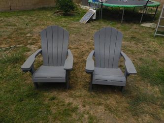 Keter Kiawah Adirondack All Weather Patio Backyard Fire Pit Chair with Cup Holder