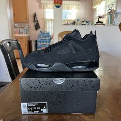Jordan 4 Retro Black Cat (2025) Size 11