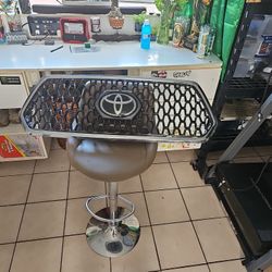 Toyota Tacoma 2019 TRD Grill