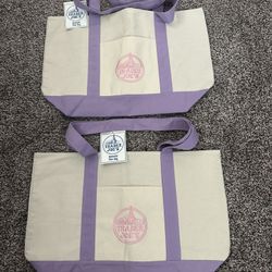Trader Joes Spring Limited Edition Large Tote 