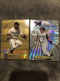 Alex Gonzalez Gold Medallion And Refractor