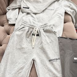 Essentials ESSENTIALS SET small