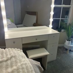 Vanity For Girls