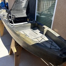 Fishing kayak 