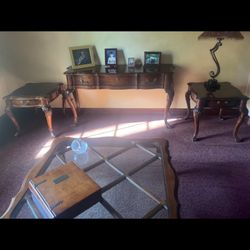 4 Item Furniture Set 