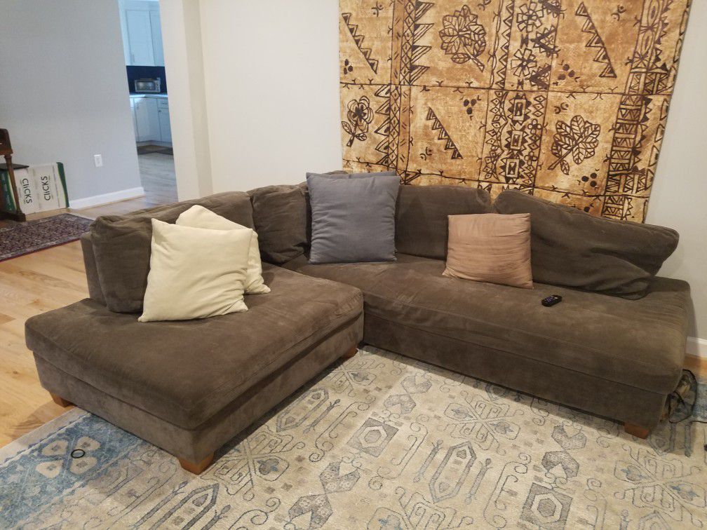 Sectional couch brown