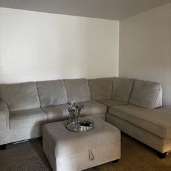 Sectional With Ottoman 